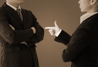 労災隠しに負けるな！会社の違法行為には毅然とした態度を（イメージ）